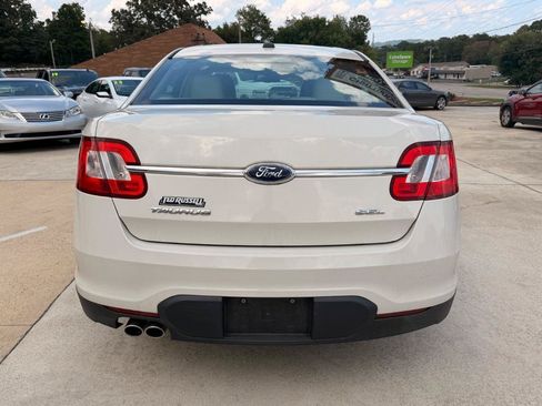 Used 2011 Ford Taurus SEL FWD image 15