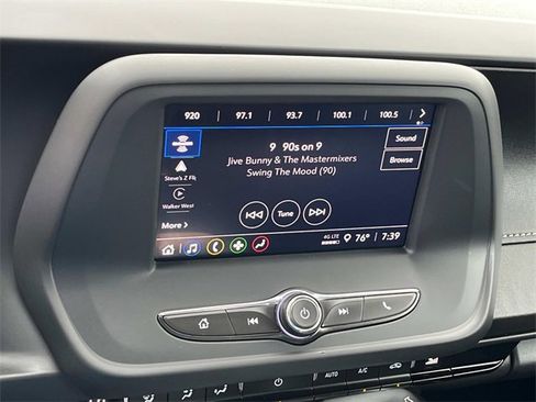 Used 2023 Chevrolet Camaro LT image 24