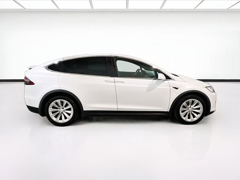 Used 2020 Tesla Model X Long Range AWD/4WD image 24