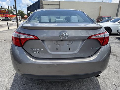 Used 2014 Toyota Corolla LE FWD image 6