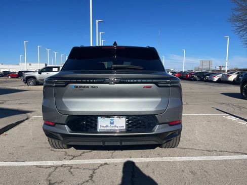 New 2025 Chevrolet Equinox EV RS image 5