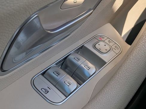 Used 2020 Mercedes-Benz GLE 450 4MATIC image 24