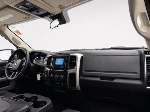 Used 2019 RAM 1500 Warlock AWD/4WD image 26