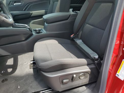 New 2026 GMC Canyon Elevation w/ Convenience Package RWD image 21