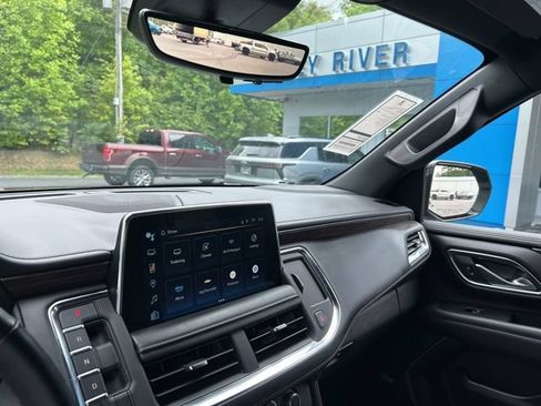 Used 2023 Chevrolet Tahoe High Country w/ LPO, Illumination Package AWD/4WD image 27
