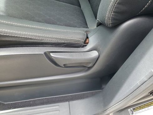 Used 2018 Nissan Titan SV RWD image 23