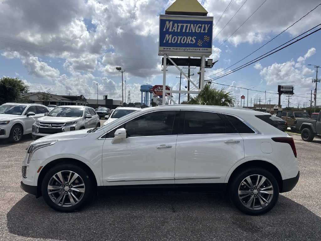 Used 2021 Cadillac XT5 Premium Luxury FWD image 4