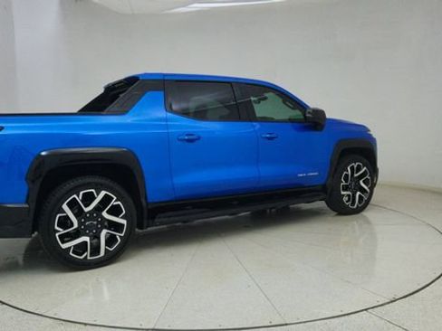 Used 2025 Chevrolet Silverado EV RST image 72