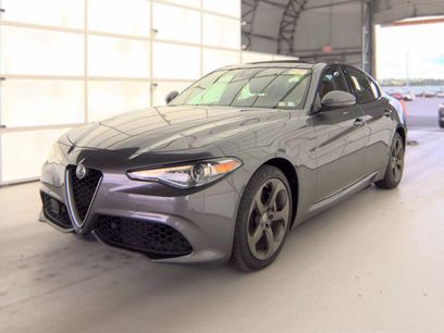 Used 2017 Alfa Romeo Giulia Ti w/ TI 18" Sport Package