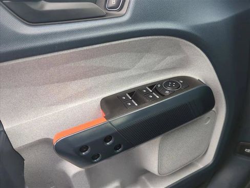 Used 2023 Ford Maverick XLT FWD image 25