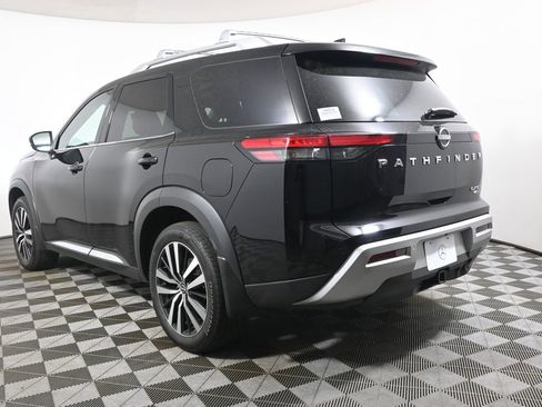 Used 2025 Nissan Pathfinder Platinum w/ Cargo Package AWD/4WD image 5