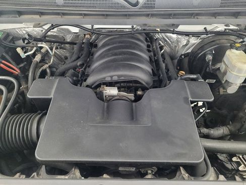 Used 2017 Chevrolet Silverado 1500 Custom w/ Custom Convenience Package RWD image 30