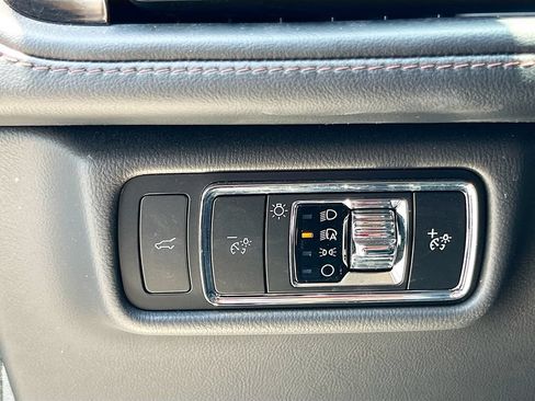 Used 2023 Lincoln Aviator Reserve w/ Equipment Group 201A RWD image 10