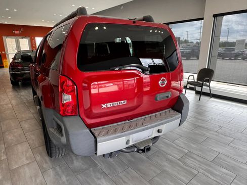 Used 2013 Nissan Xterra S w/ Value Package RWD image 12