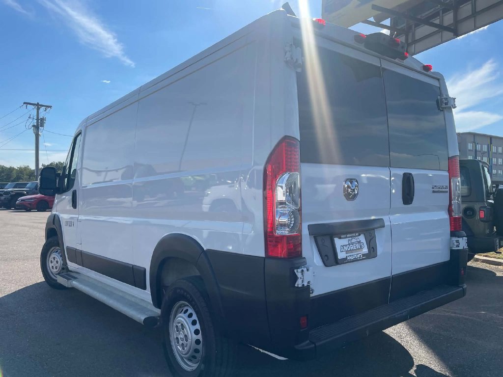Used 2025 RAM ProMaster 2500 w/ U-Haul Equipment Group FWD image 4