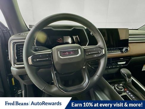 New 2025 GMC Canyon AT4 image 7