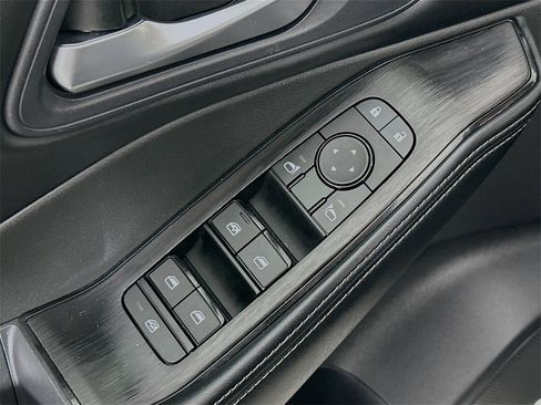 Used 2024 Nissan Rogue SV image 21