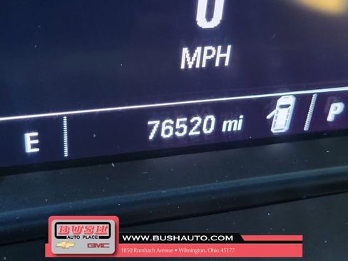 Used 2022 Chevrolet Traverse LS image 24