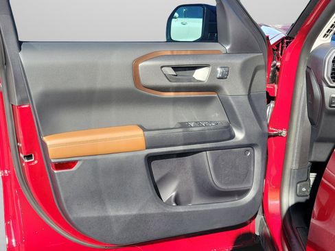 New 2025 Ford Bronco Sport Outer Banks image 6