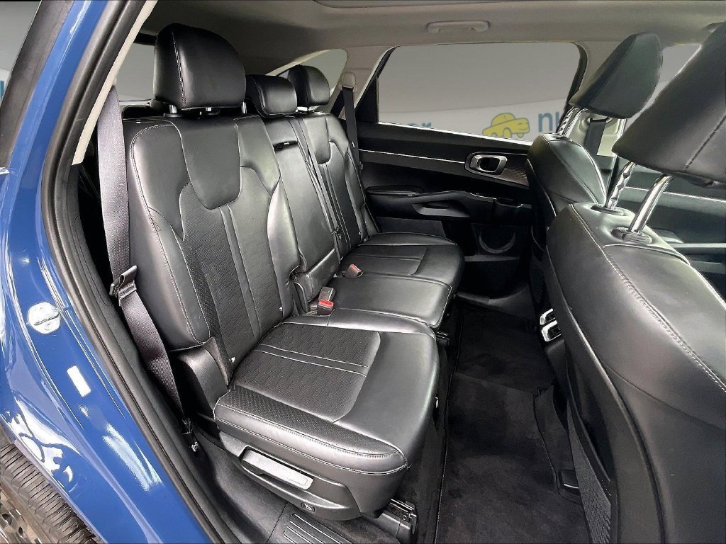 Used 2025 Kia Sorento S w/ Panoramic Sunroof Package AWD/4WD image 20