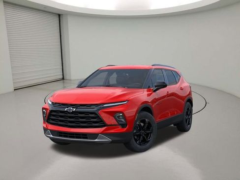 New 2025 Chevrolet Blazer LT w/ Convenience Package image 6