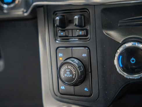 Certified 2023 Ford F150 Lariat w/ Equipment Group 502A High image 27