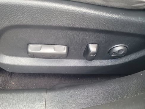 Used 2017 Hyundai Santa Fe SE w/ Cargo Package FWD image 17