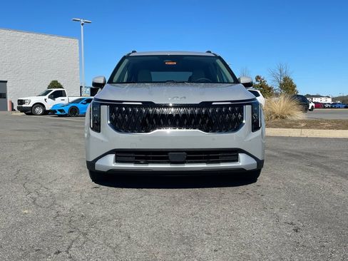 New 2026 Kia Carnival EX FWD image 2