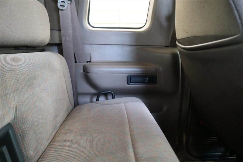 Used 1996 Ford F250 4x4 SuperCab image 42