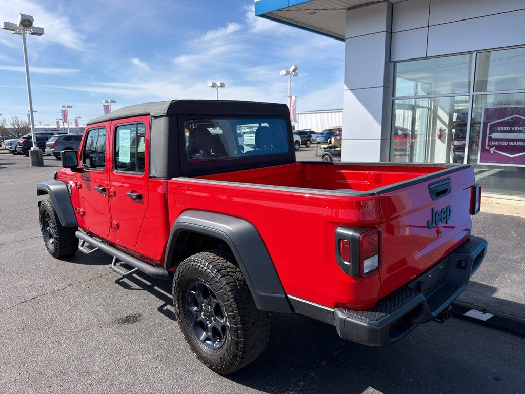 Used 2023 Jeep Gladiator Sport w/ Trailer Tow Package AWD/4WD image 8