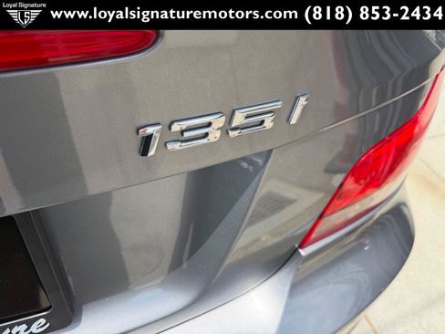 Used 2012 BMW 135i Convertible RWD image 8