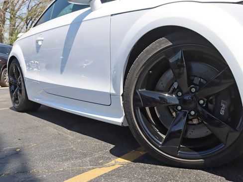 Used 2012 Audi TT RS image 5