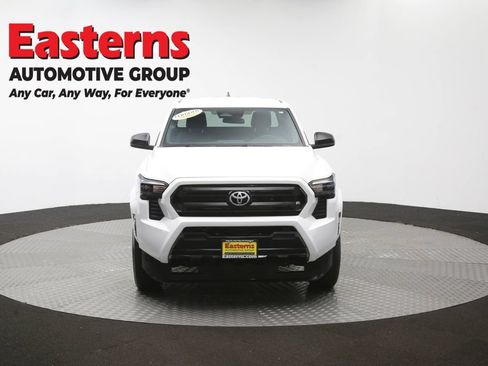 Used 2025 Toyota Tacoma SR RWD image 48