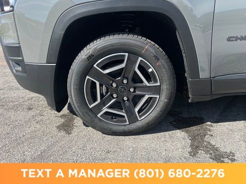 New 2026 Jeep Cherokee Laredo AWD/4WD image 25