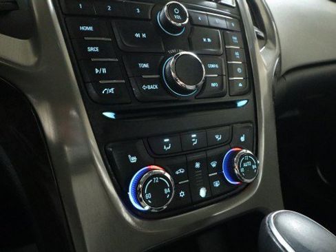 Used 2016 Buick Verano w/ Comfort Package image 18
