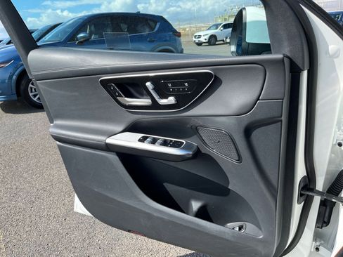 Used 2024 Mercedes-Benz GLC 300 GLC 300 image 18