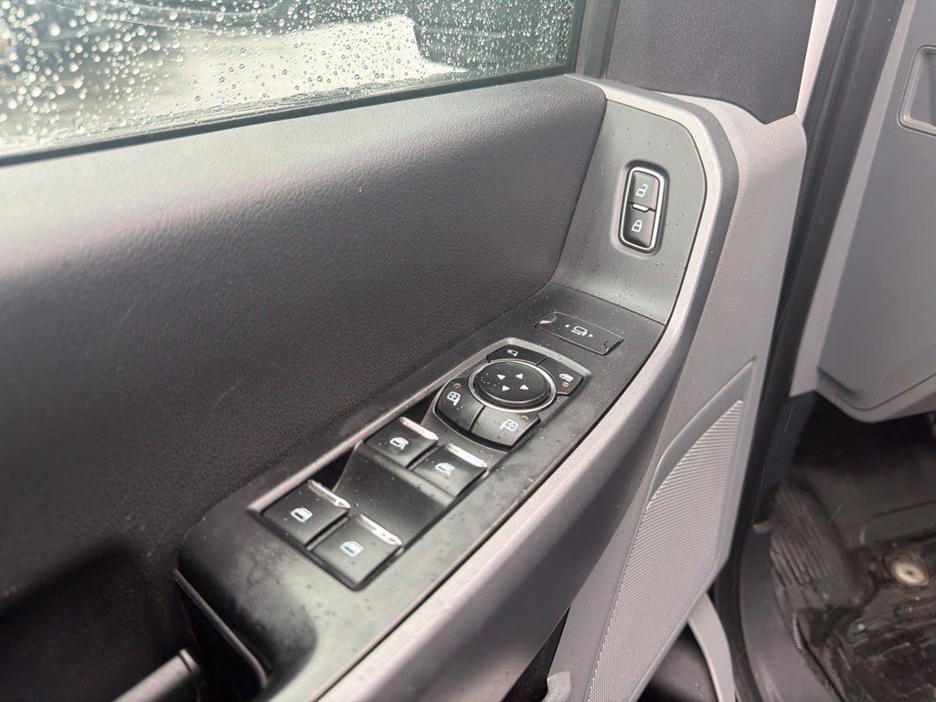 Used 2024 Ford F250 XLT w/ FX4 Off-Road Package AWD/4WD image 14