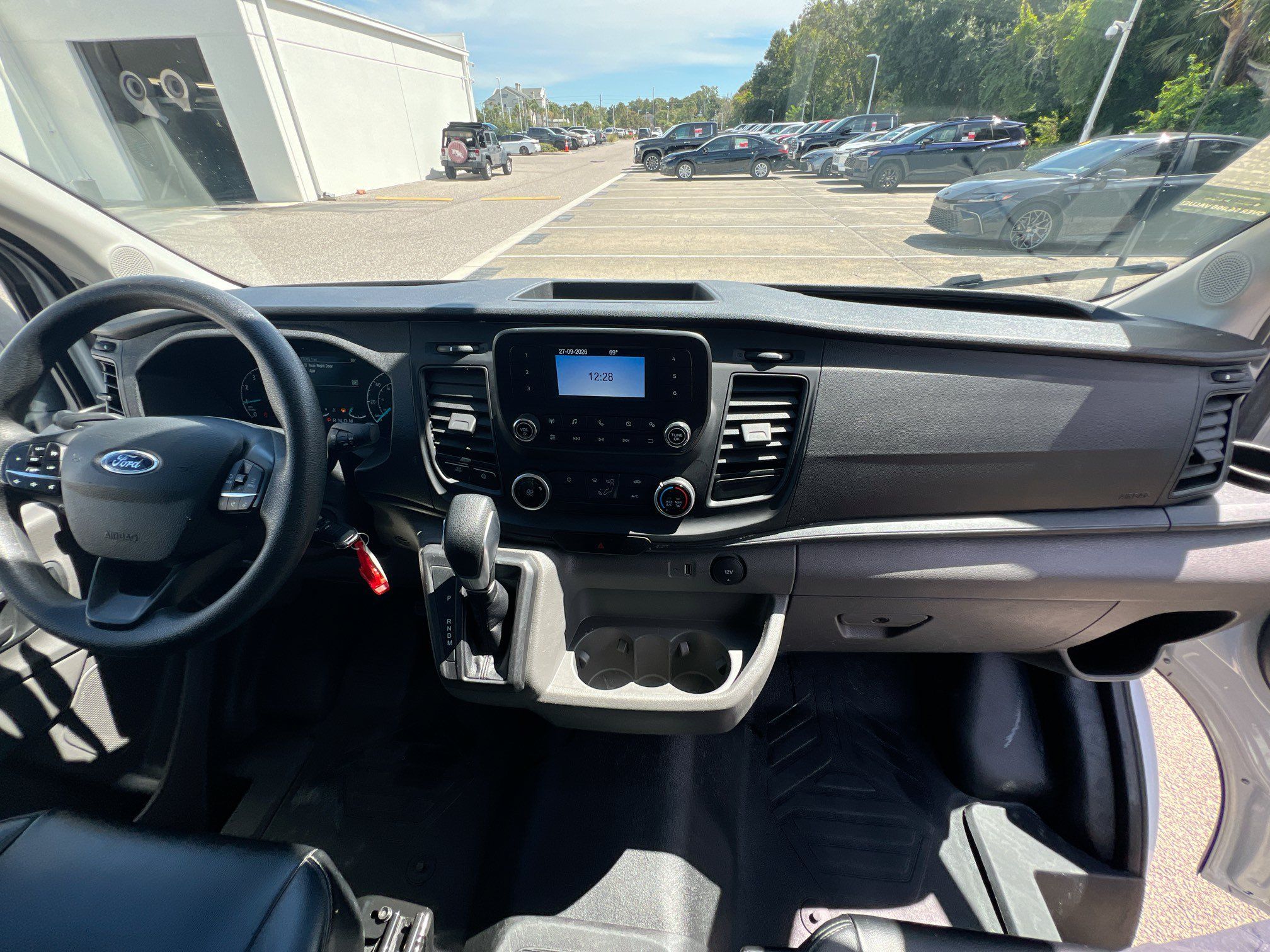 Used 2025 Ford Transit 250 148 High Roof Extended w/ Load Area Protection Package RWD image 30