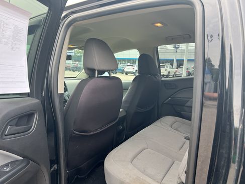 Used 2021 Chevrolet Colorado W/T w/ Custom Special Edition AWD/4WD image 10