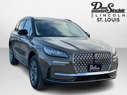 New 2026 Lincoln Corsair Premiere image 3