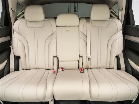 New 2026 Genesis GV80 2.5T Select image 30