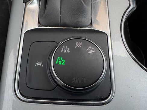 Used 2023 Chevrolet Blazer LT w/ Midnight/Sport Edition image 39