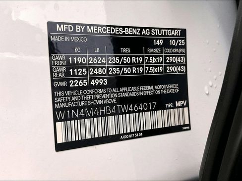 New 2026 Mercedes-Benz GLB 250 4MATIC image 18
