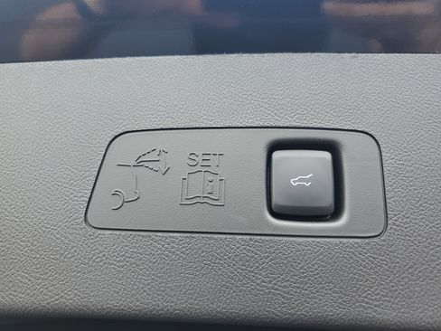 New 2026 Lincoln Corsair Premiere AWD/4WD image 30