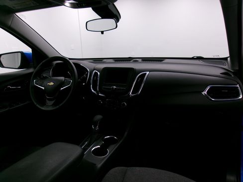 Certified 2024 Chevrolet Equinox LT image 3