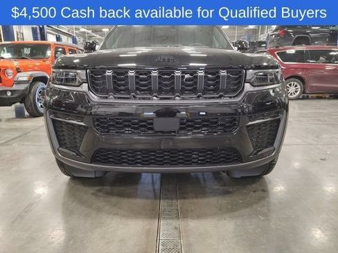 New 2026 Jeep Grand Cherokee Altitude AWD/4WD image 11