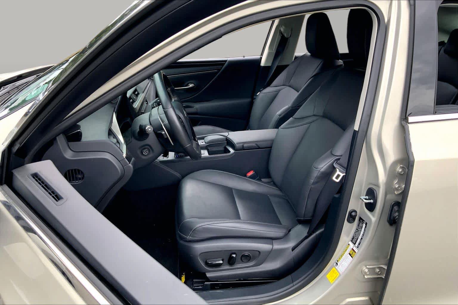 Certified 2021 Lexus ES 350 w/ Premium Package FWD image 7