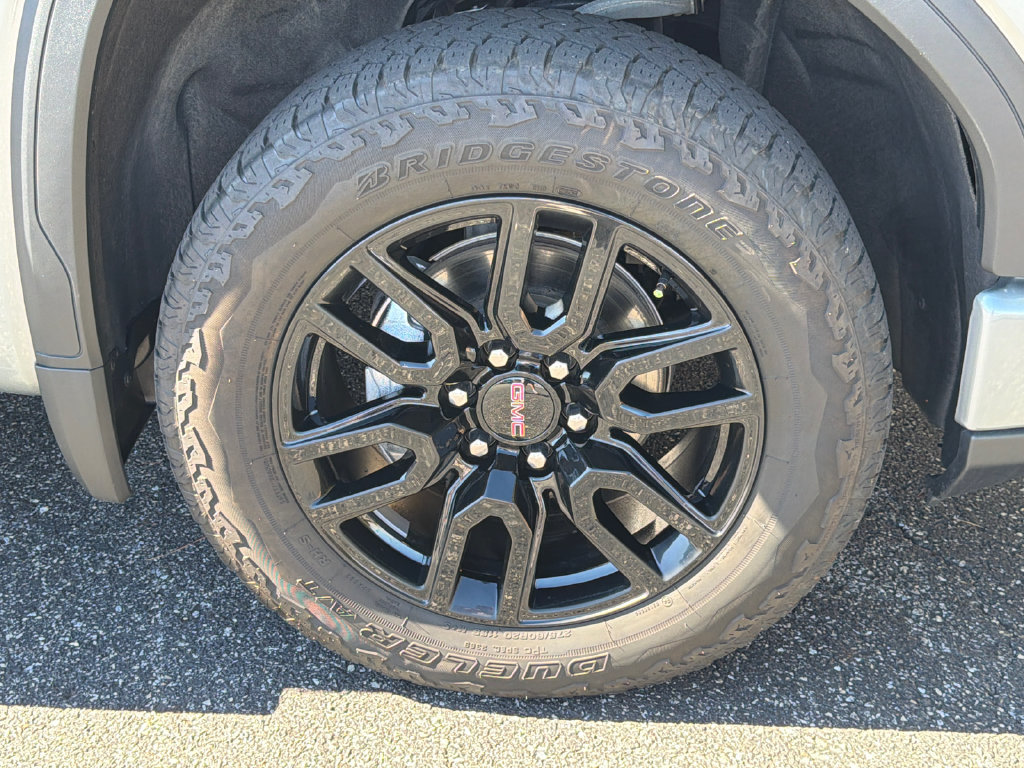 Used 2024 GMC Sierra 1500 Elevation AWD/4WD image 12