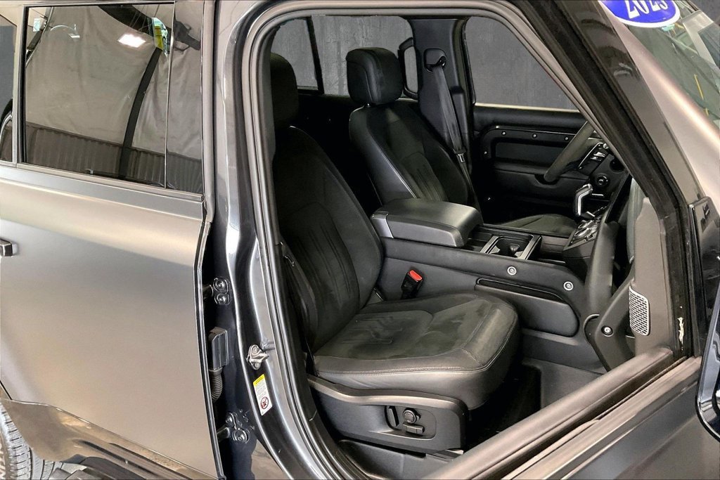 Used 2023 Land Rover Defender 110 Carpathian Edition AWD/4WD image 30