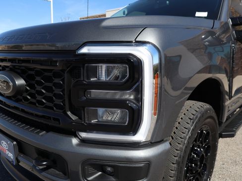 New 2026 Ford F250 Lariat w/ Black Appearance Package AWD/4WD image 14